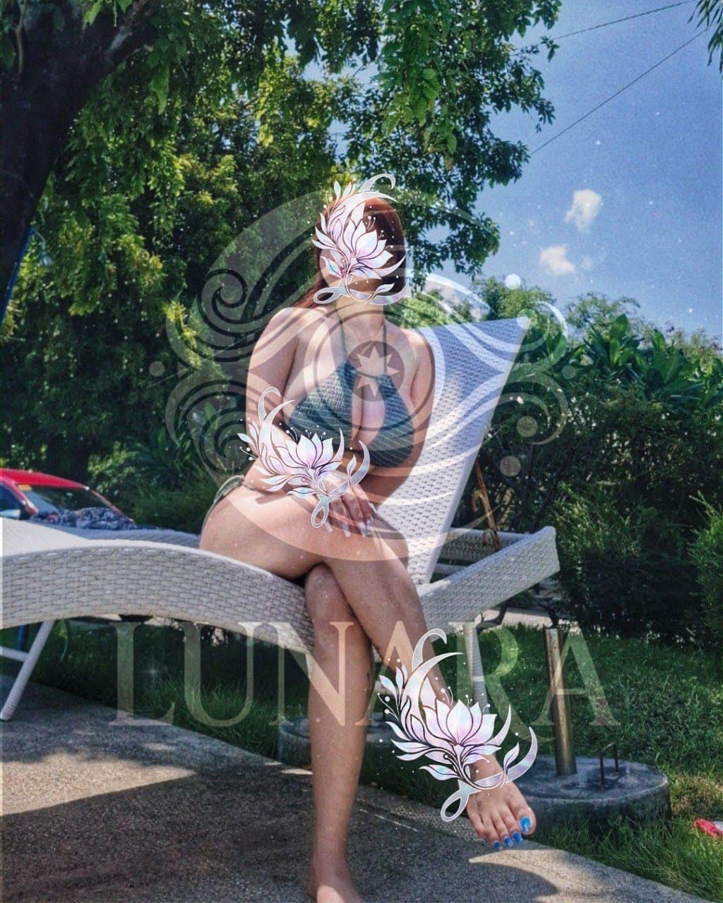 Lunara Calyx