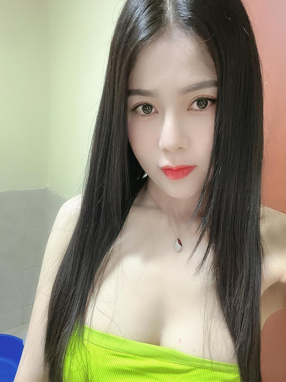 Maryna escort in Da Nang