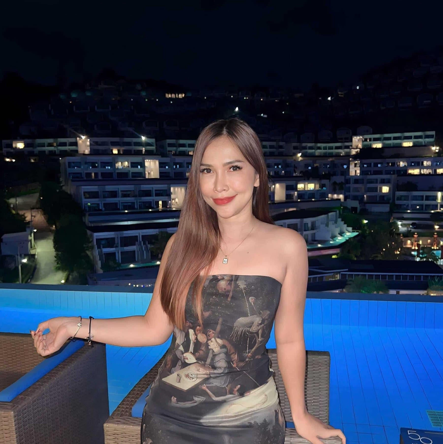 Poppy Sexy Girl