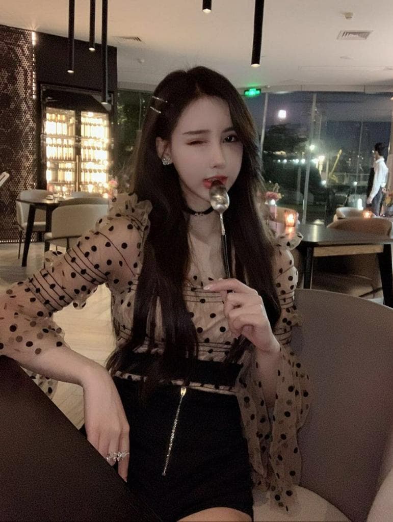 Samantha escort in Damansara