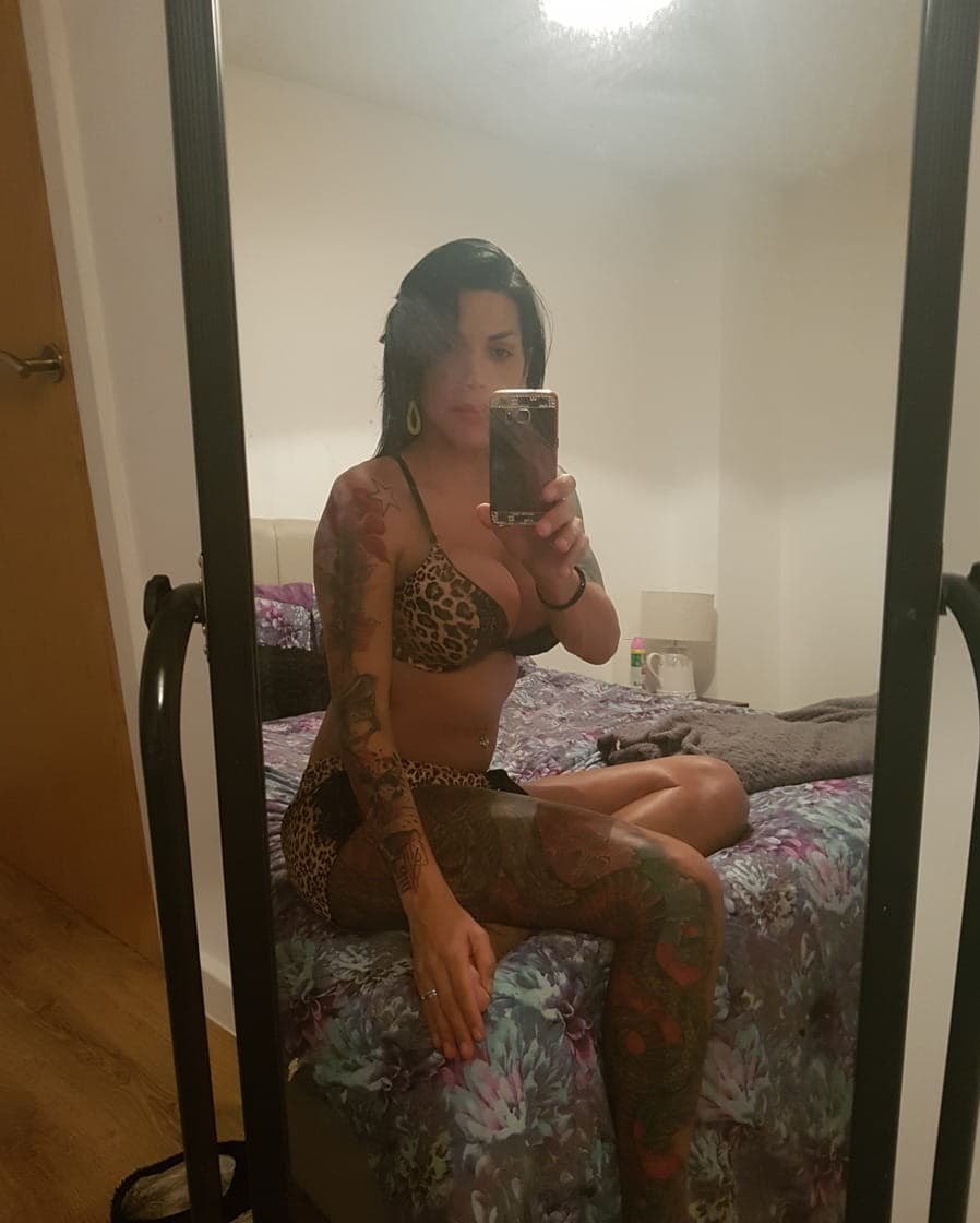 Alexiandra escort in Zürich