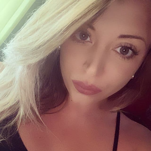 Sasha escort in Chicago