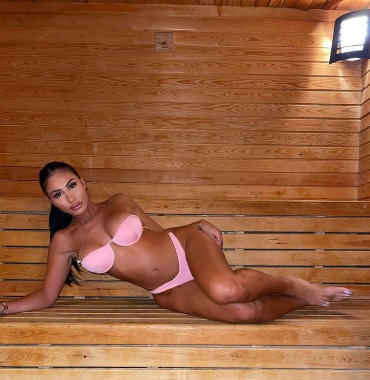Leana8 escort in Amsterdam
