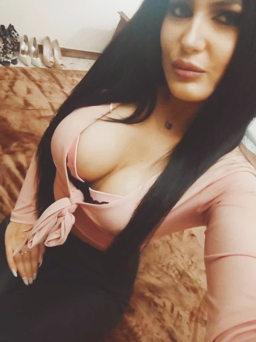 Brianna escort in Bern