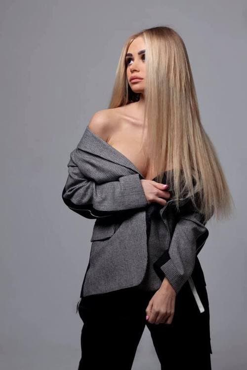 Julia escort in Saint Petersburg
