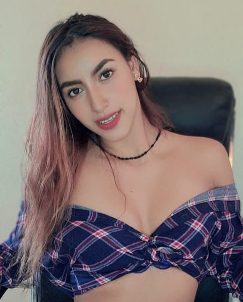 mireille escort in Munich