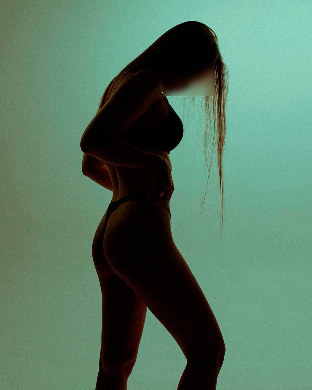 Klare escort in Warsaw