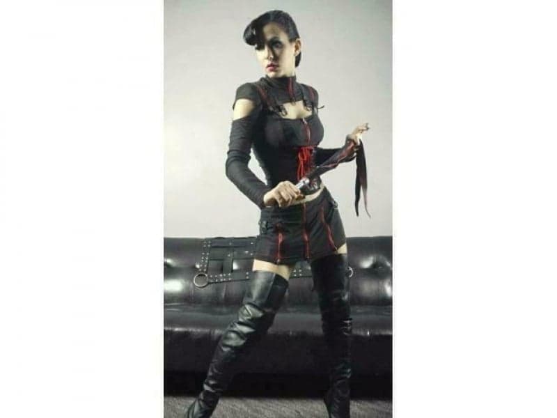 Mistress Vivian escort in Melbourne
