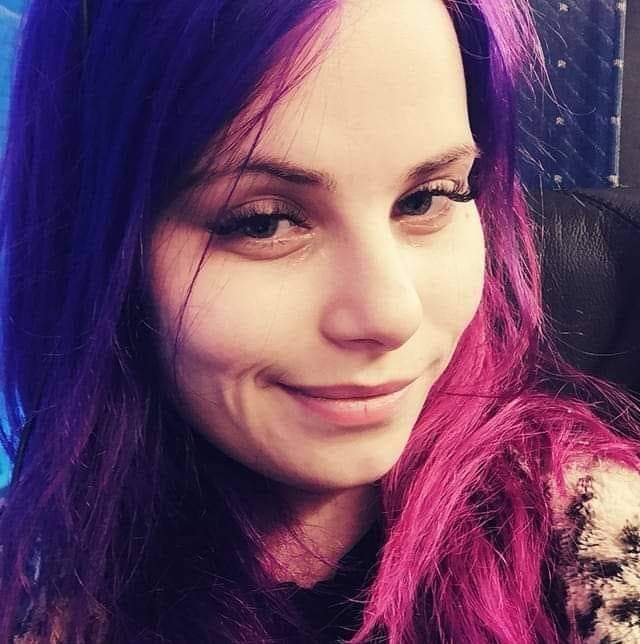 Laura Hämäläinen escort in Pula