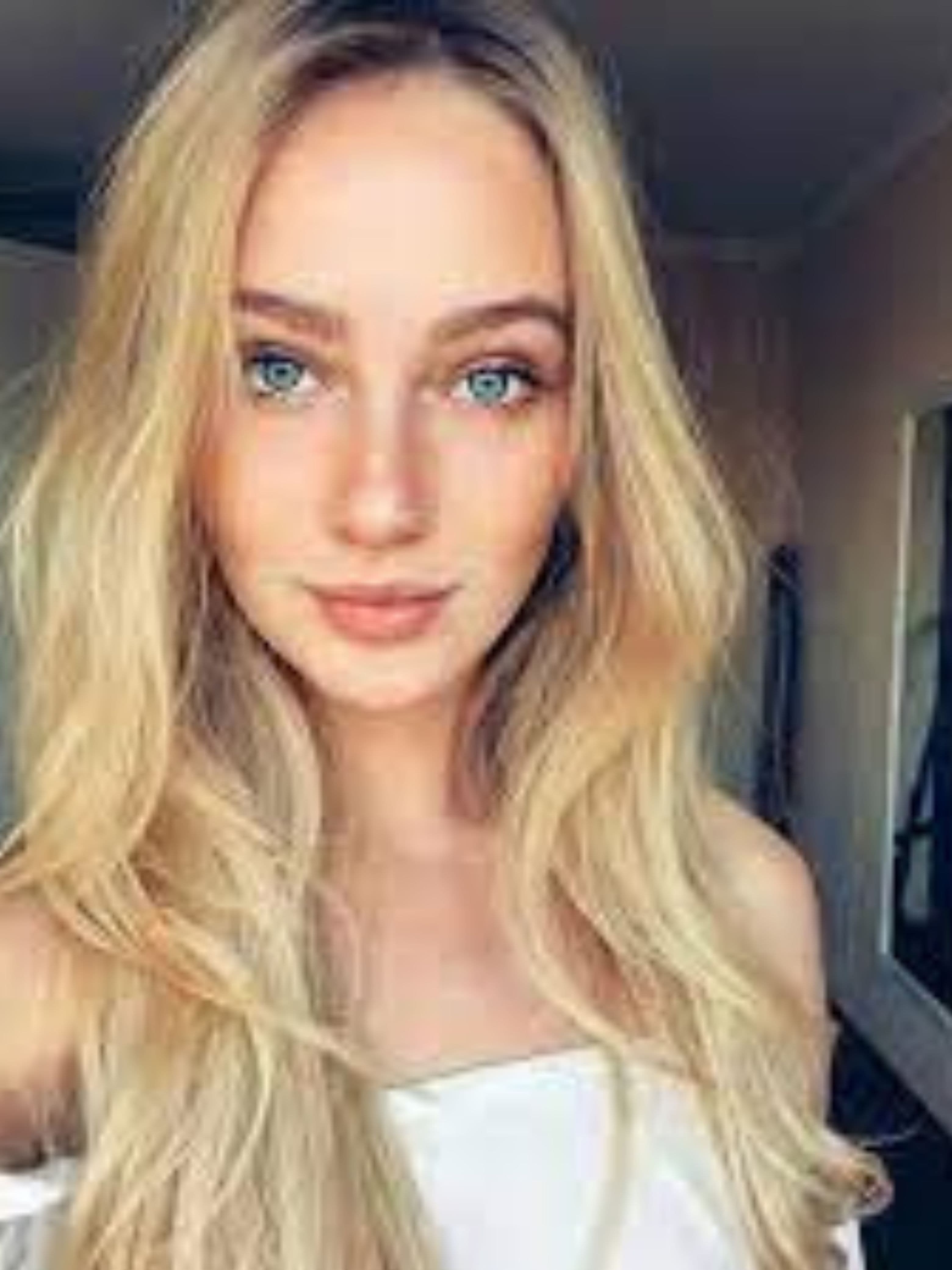 Karolina Axelsson escort in Göteborg