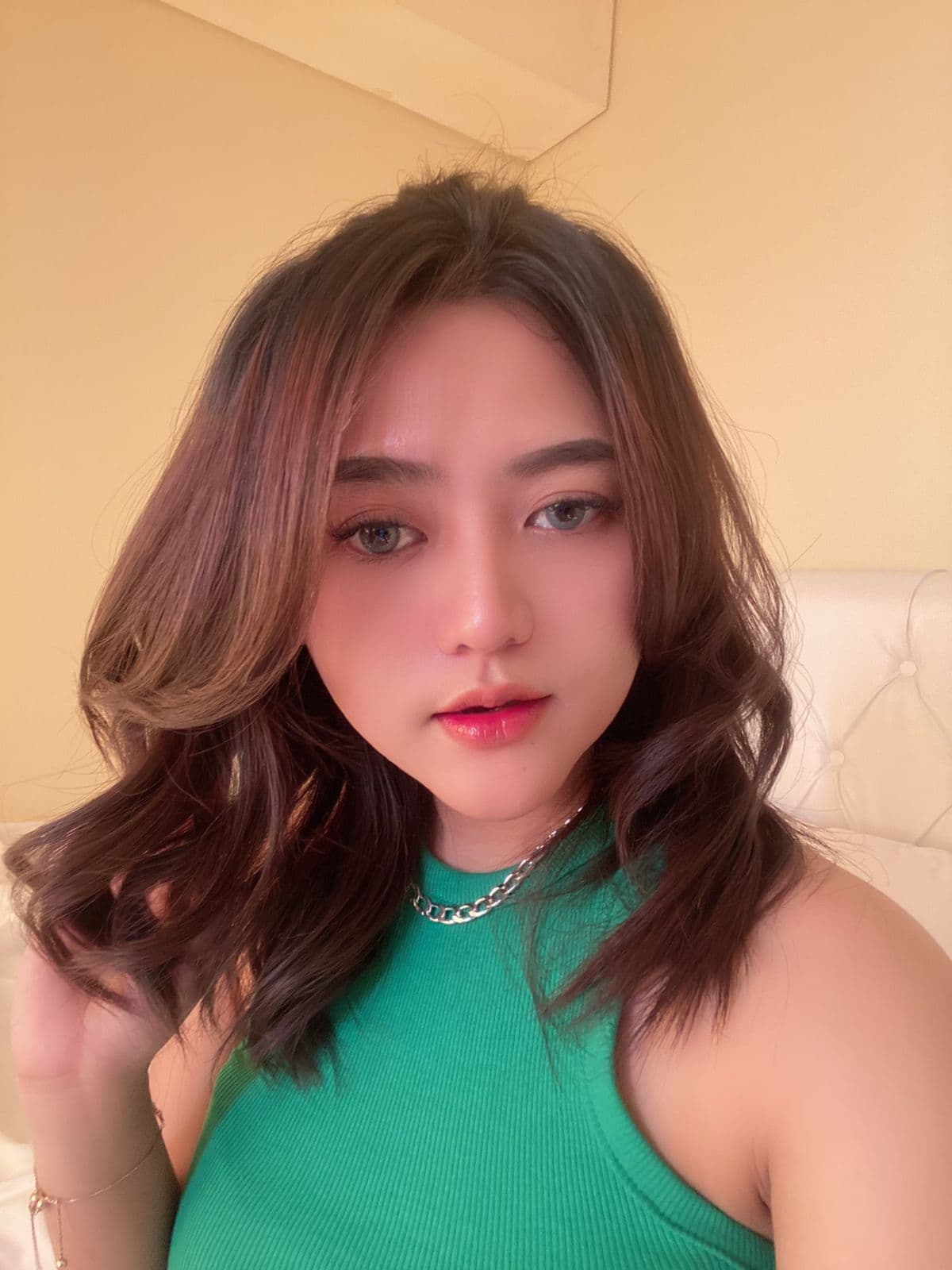 Winter escort in Jakarta