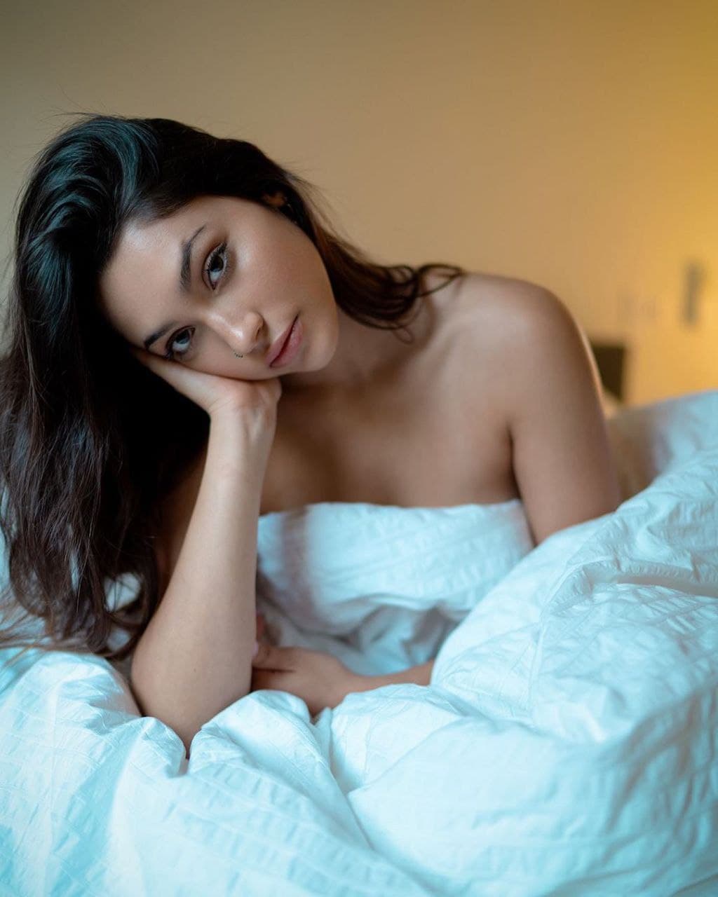 MS Nikita escort in Manila
