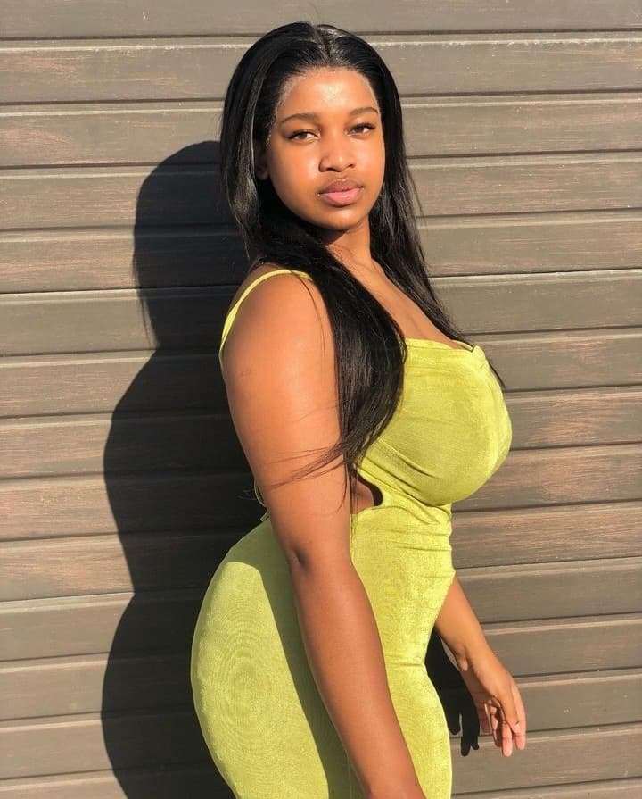 Shakilah luiz escort in Doha