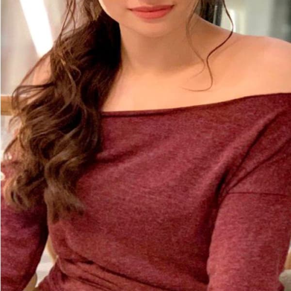 Himanshi Singhal escort in Chennai