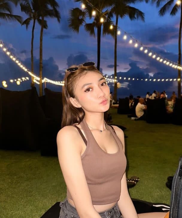 Noviana escort in Jakarta
