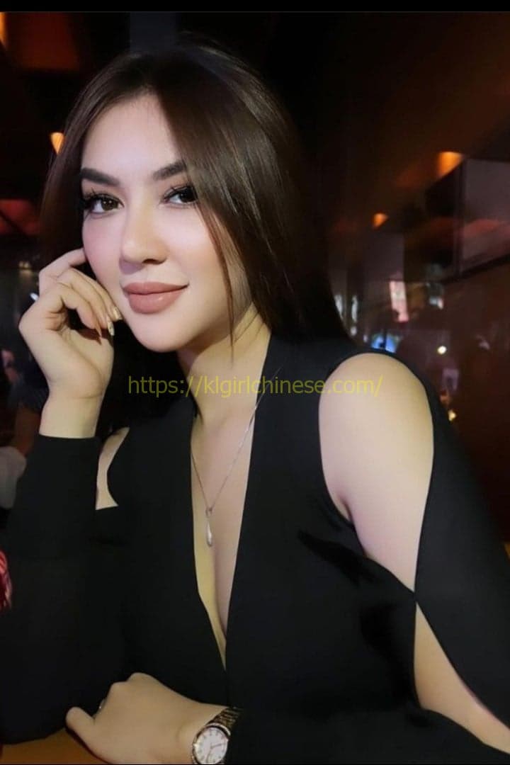 Fatini escort in Damansara
