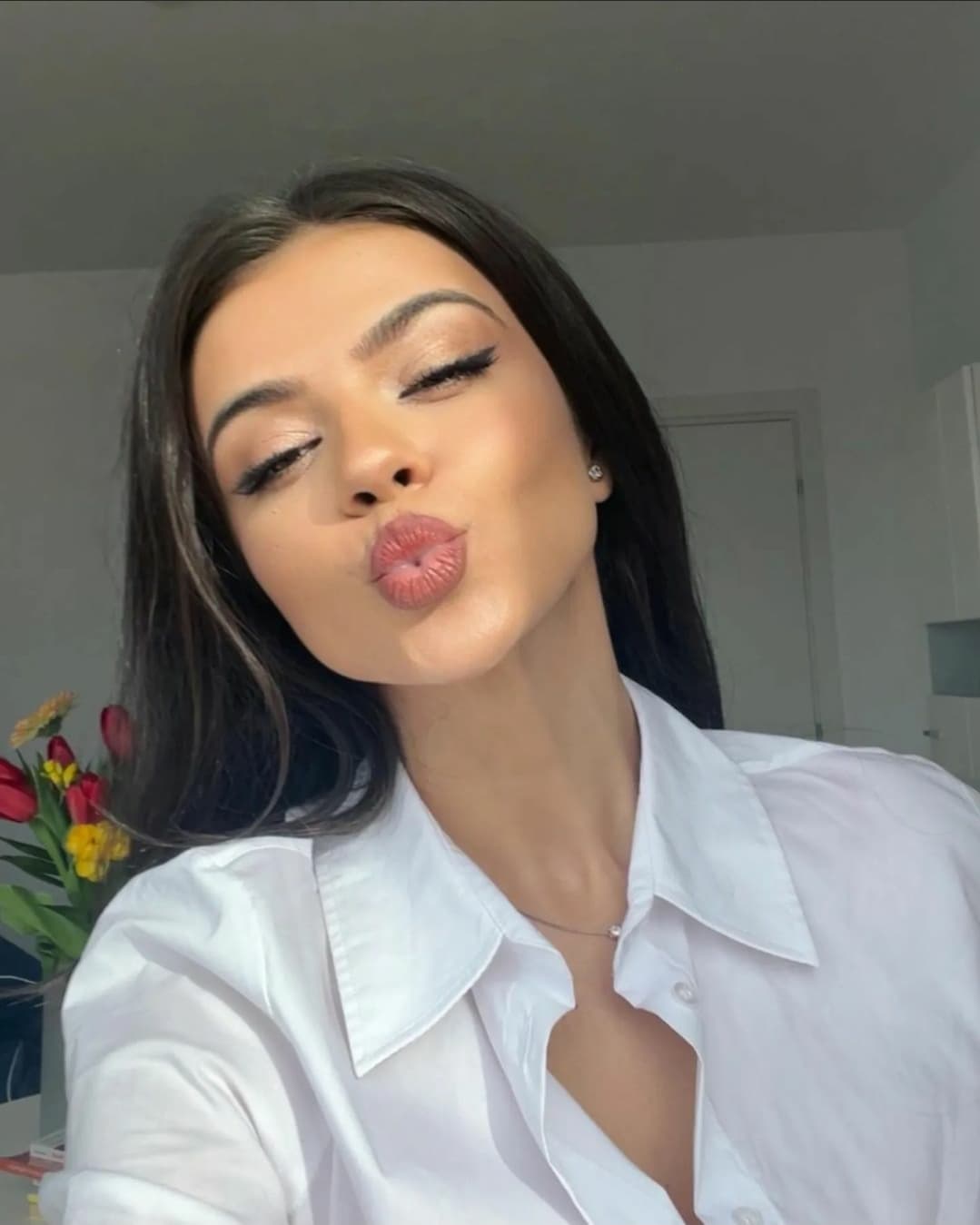 inna escort in Istanbul