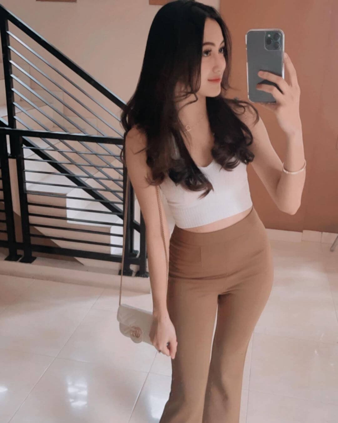 Laura escort in Kuala Lumpur