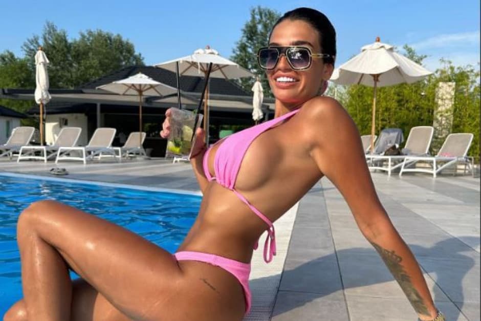 Hena escort in Sarajevo