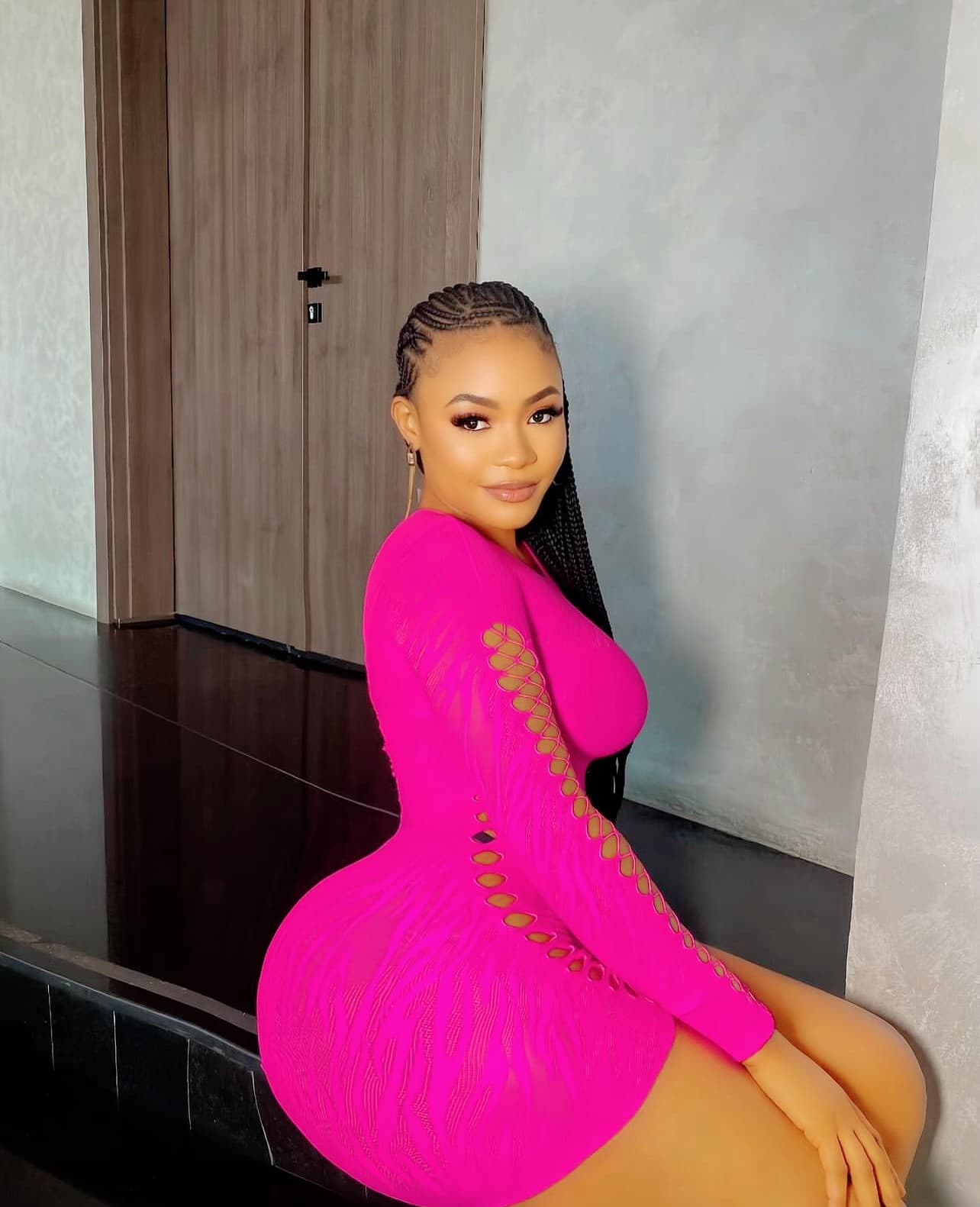 Vinna escort in Accra