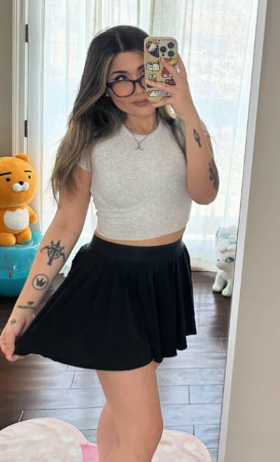 Courtney escort in Glasgow