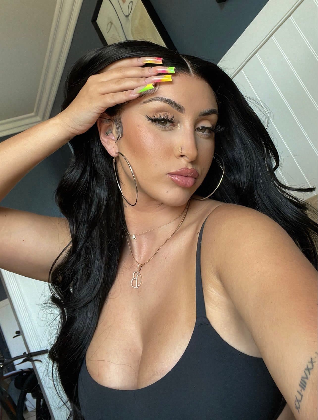 Adela escort in Dublin