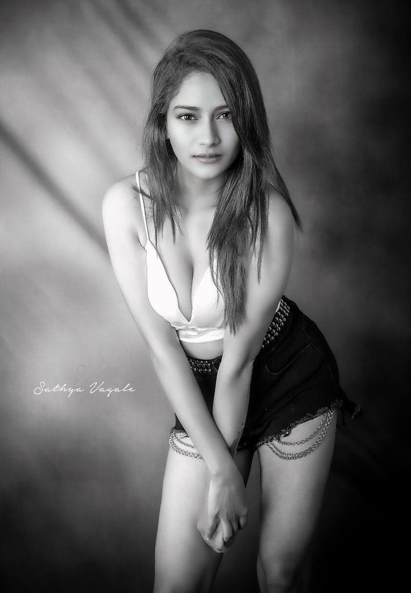 nisha rai escort in Singapore