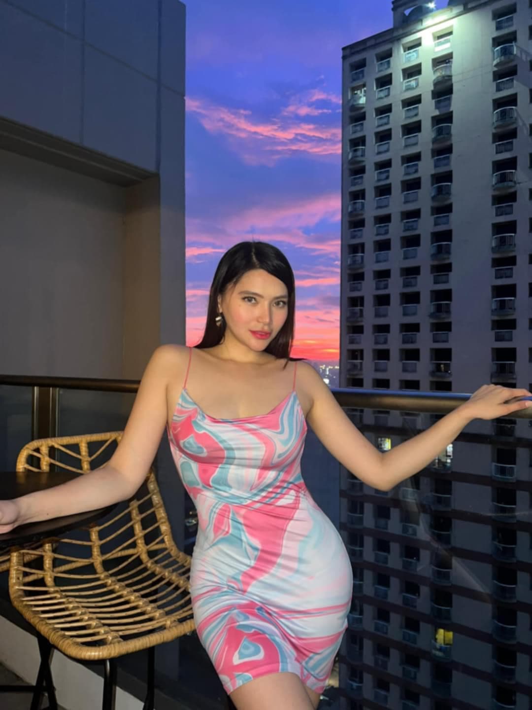 Samantha escort in Hong Kong