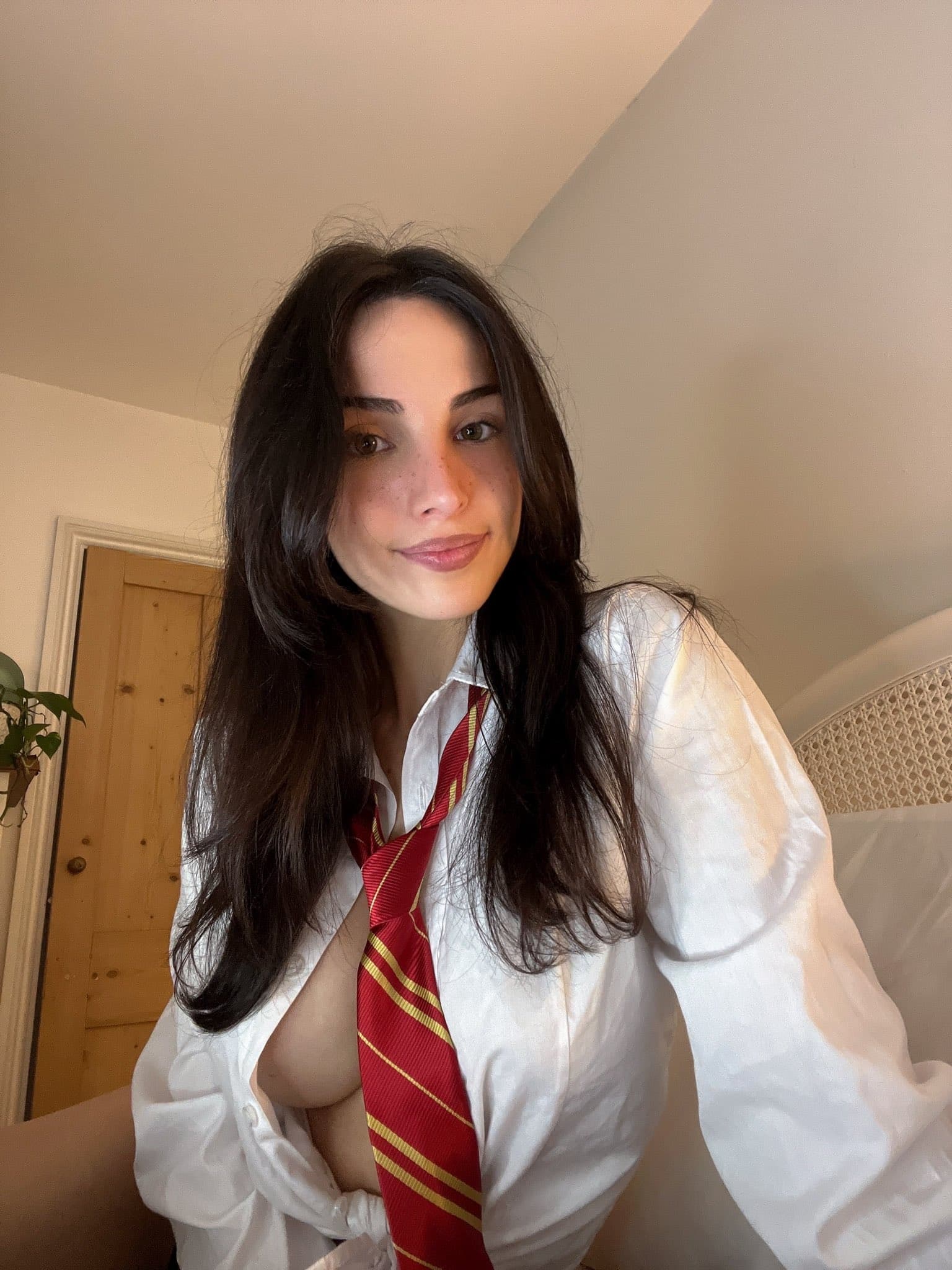 𝐿𝑖𝑧🫧 escort in Podgorica
