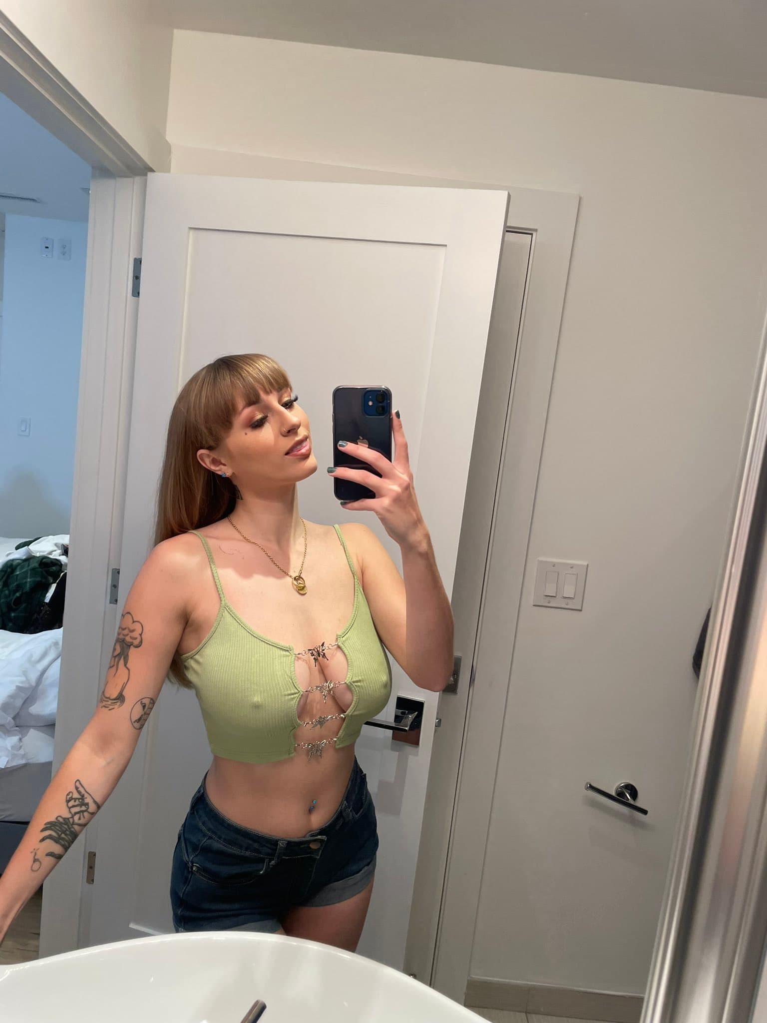 Isabelle escort in Atlanta