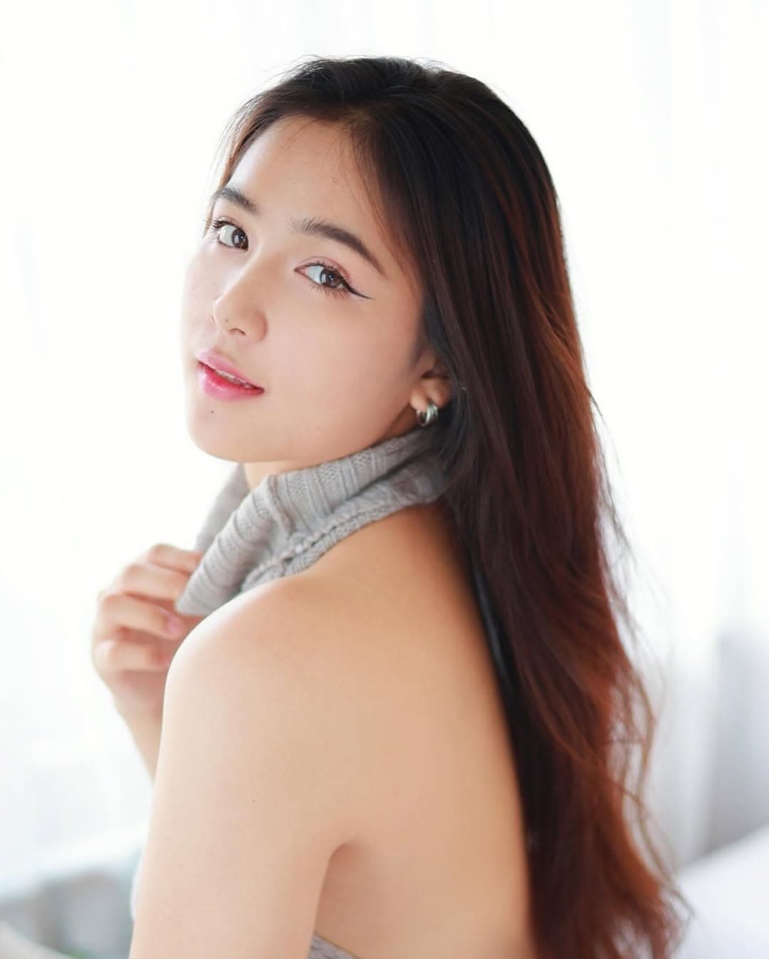 Mey escort in Jakarta