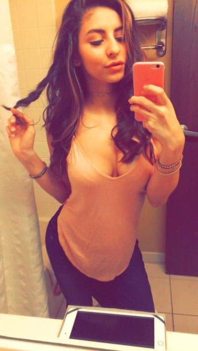 Layly escort in Edinburgh