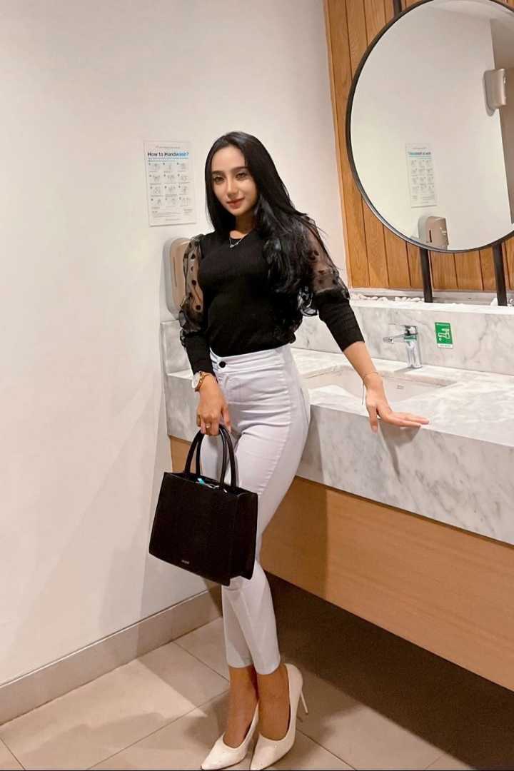 Atiyah escort in Bangsar