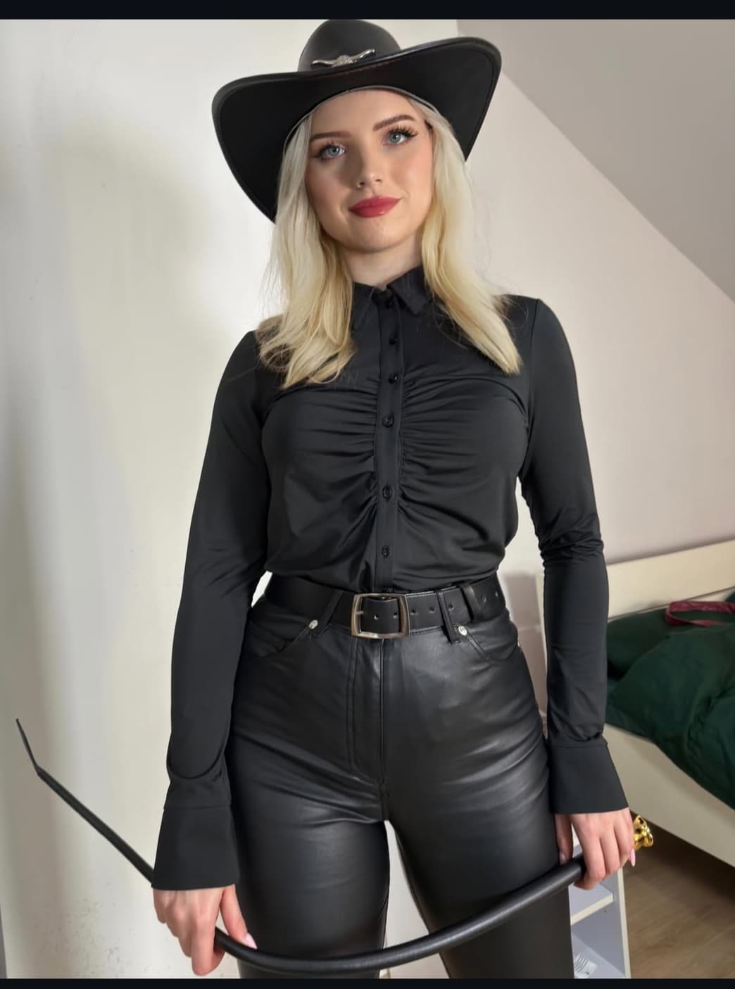 Olivia escort in Jerusalem