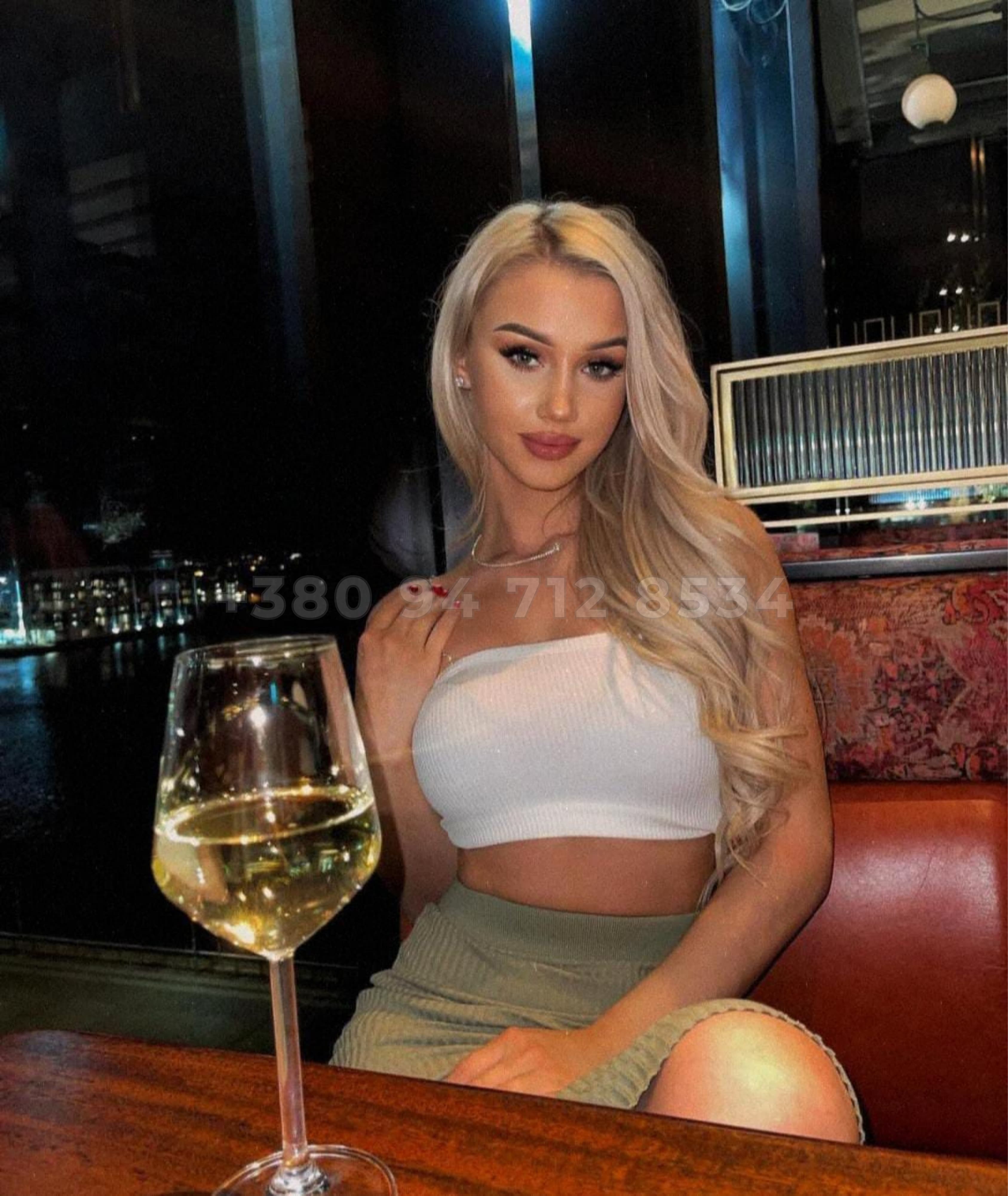 Elena 100% escort in Istanbul