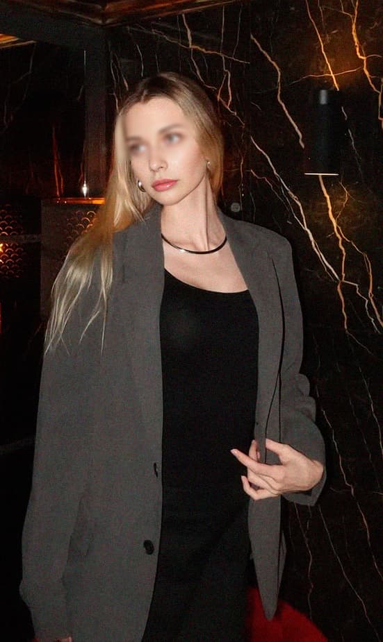 Burcu escort in Duisburg