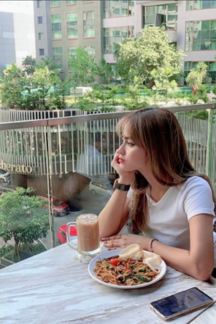 Sarah escort in Bukit Bintang