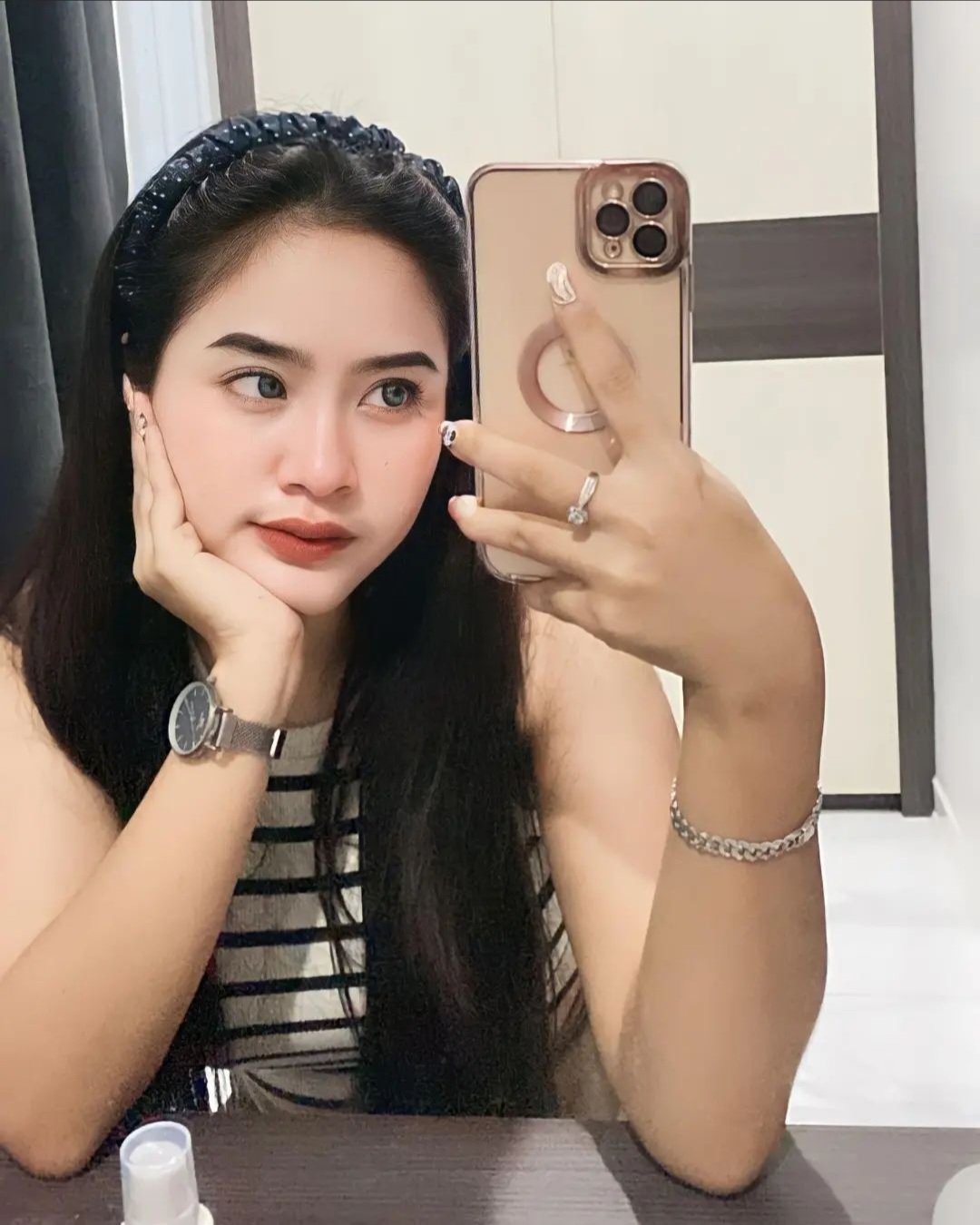 Naila escort in Sunway