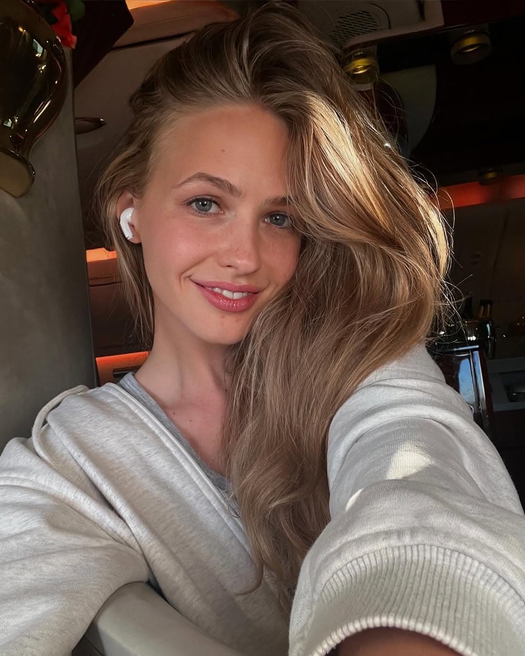 TAMIEL escort in Paris