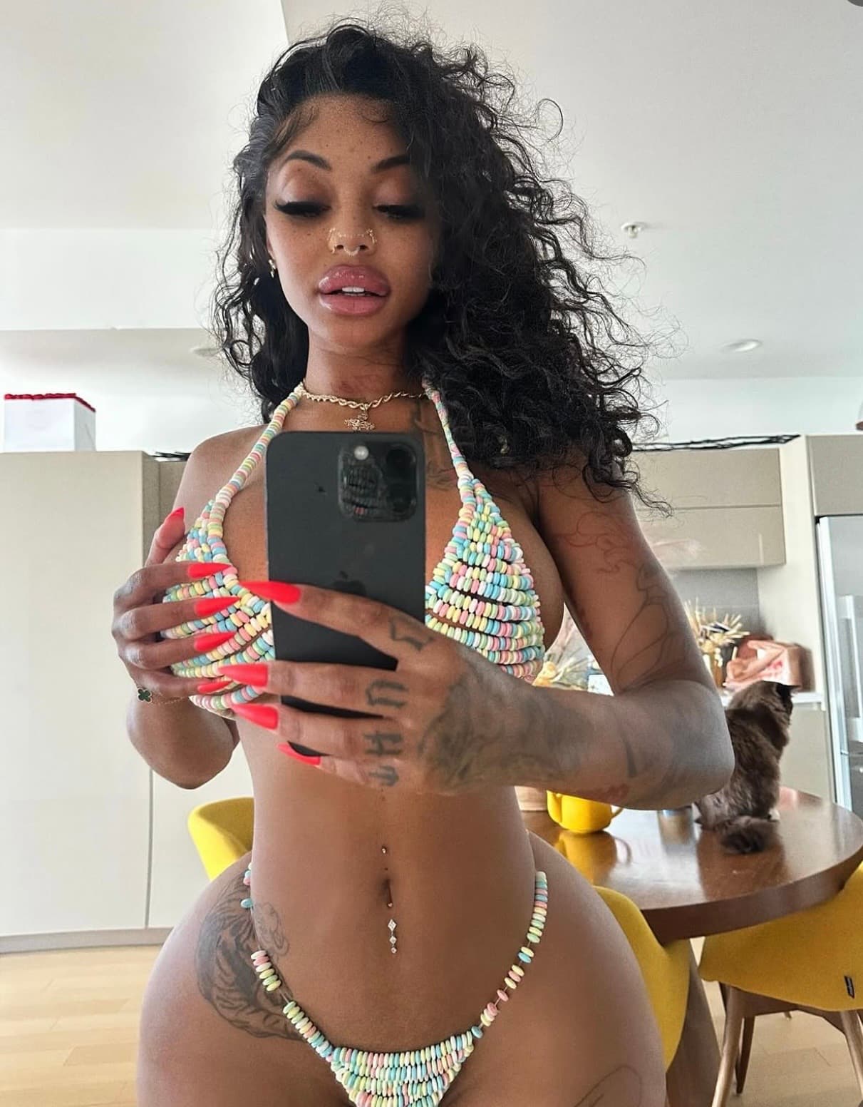 Hannah escort in Budapest