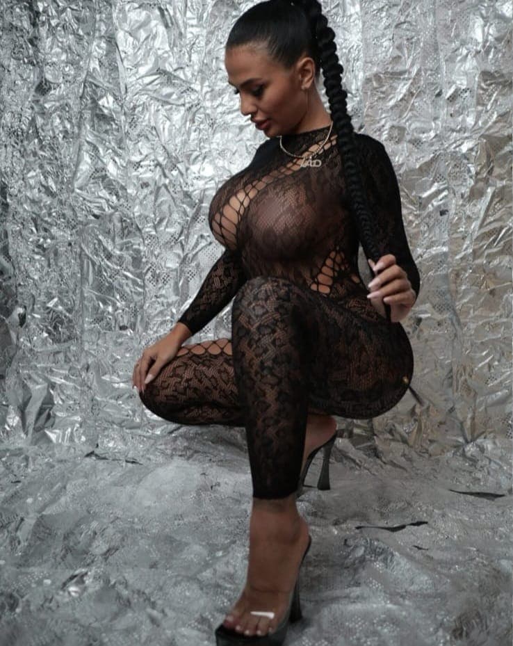 Roxy escort in London