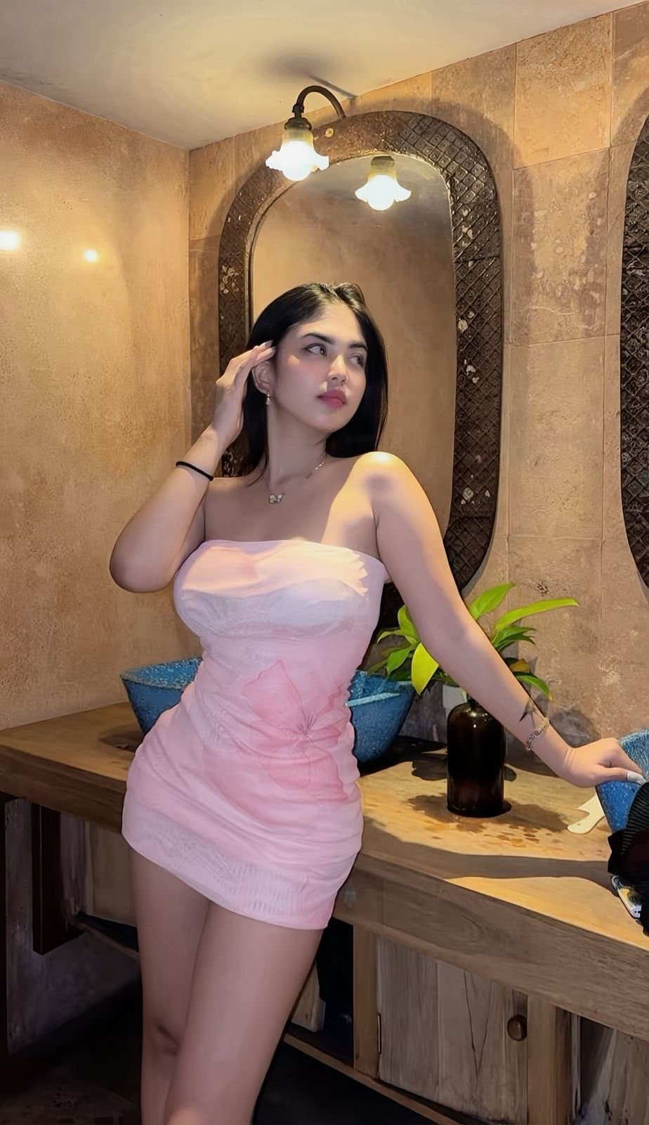 Amanda Hot Slut 1