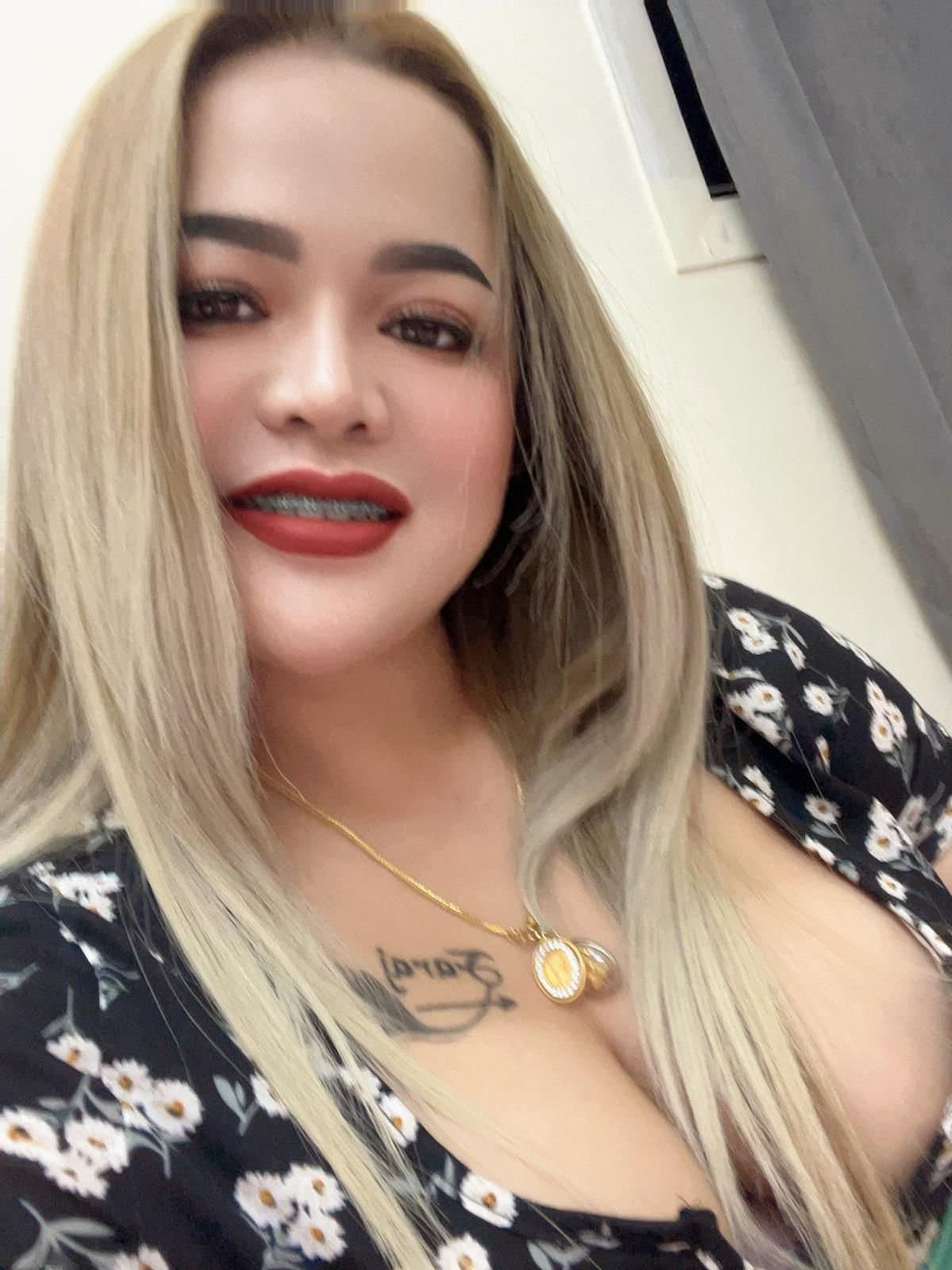 Rose real girl