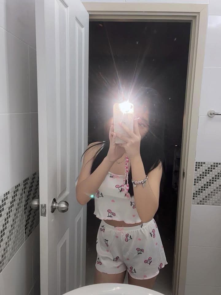 Annchikka Panlok 1