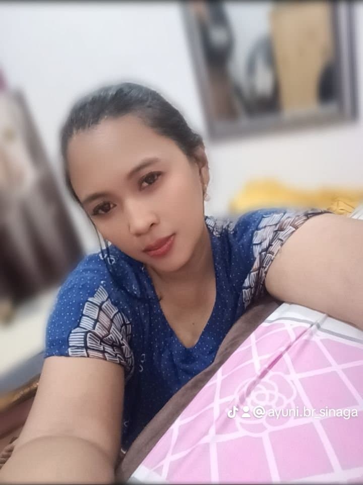 Ayuni Massage 1