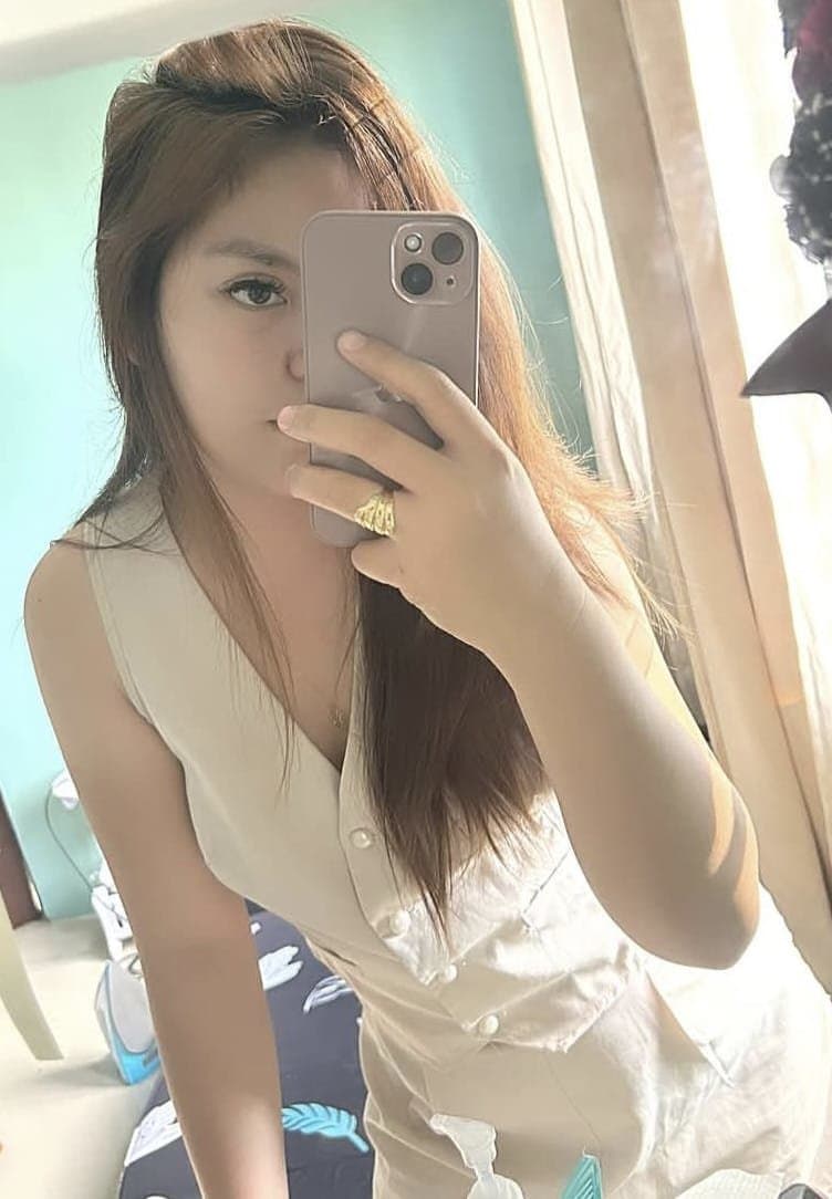 Cici for meet up and Camshow