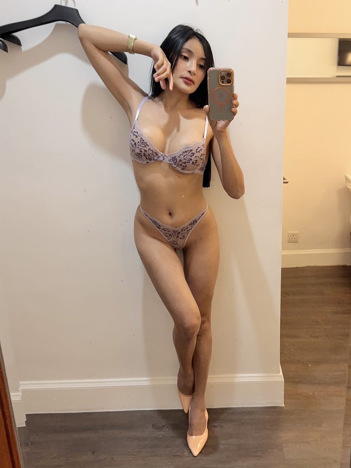 Hanna Jane/ Just arrived 1
