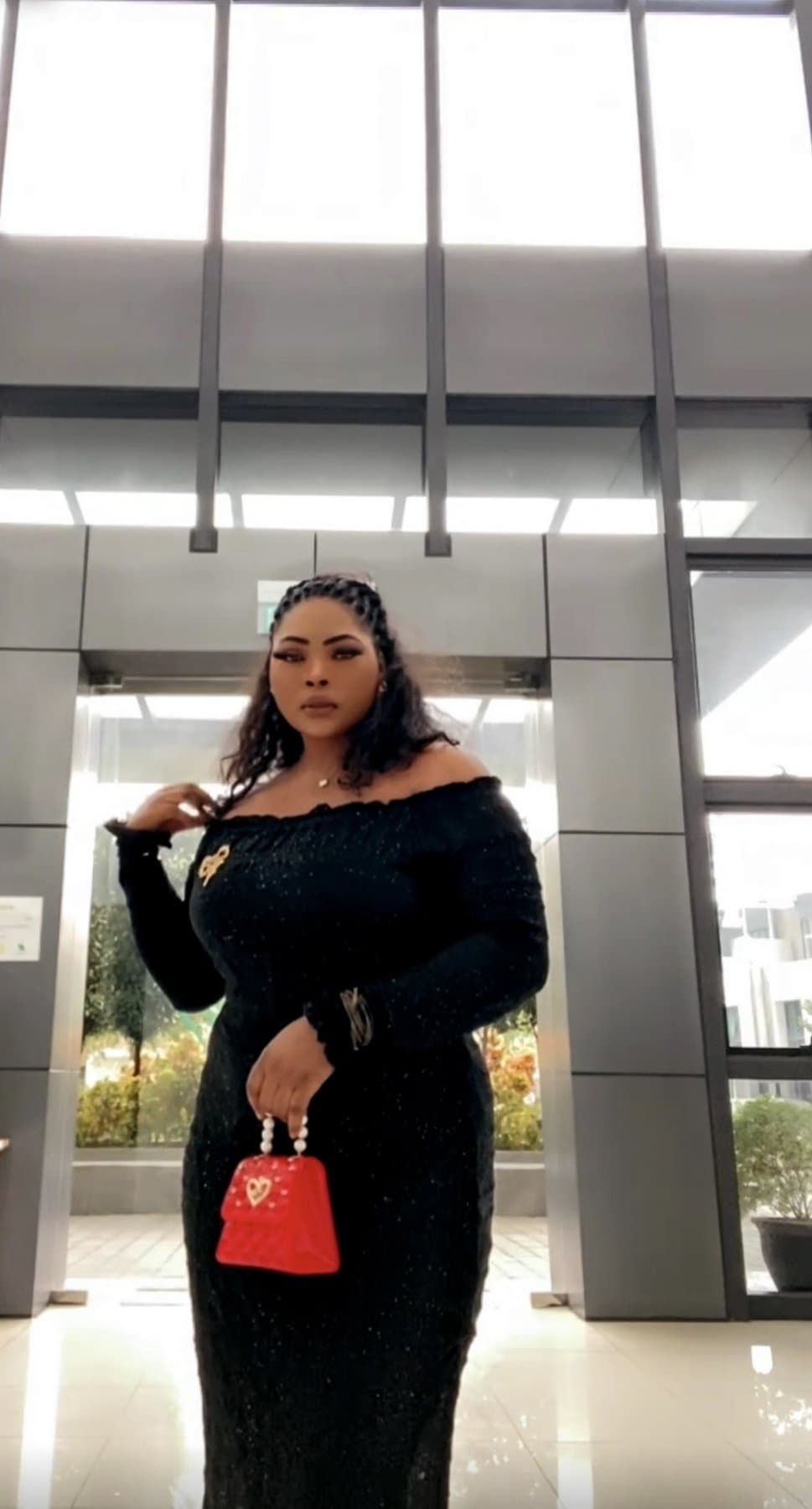 Her Bossbabe 1