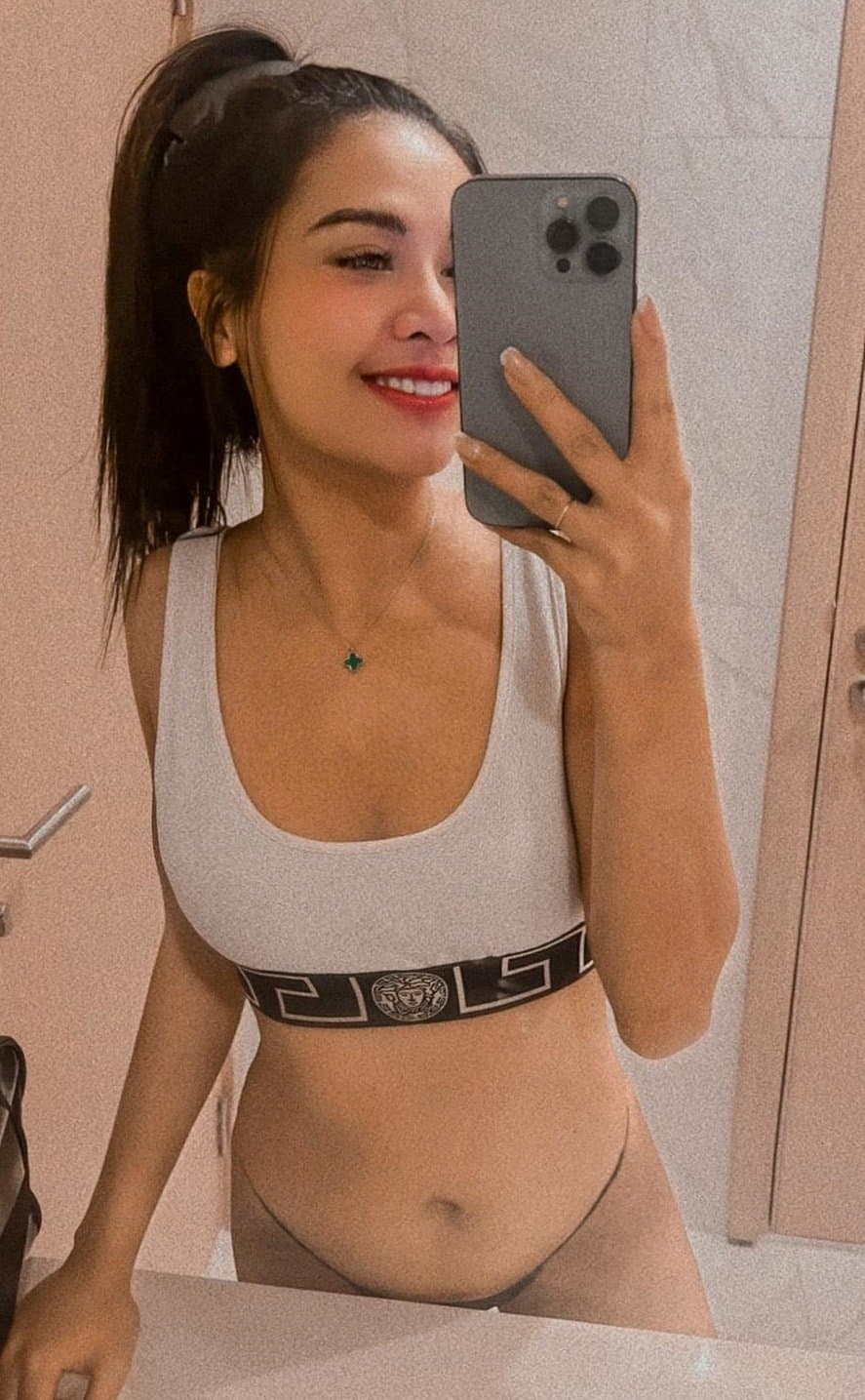 Linda 1