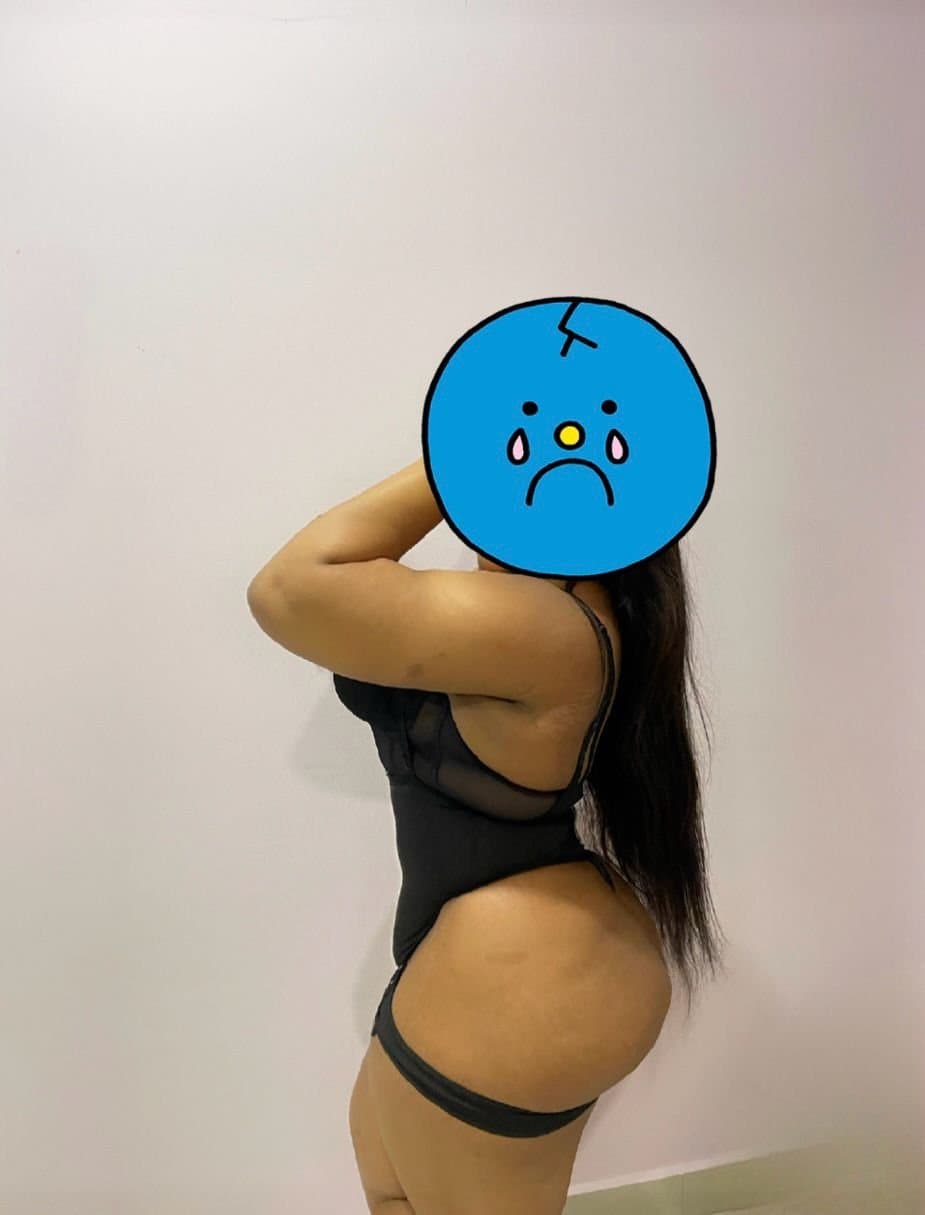 Sexy Luna 1